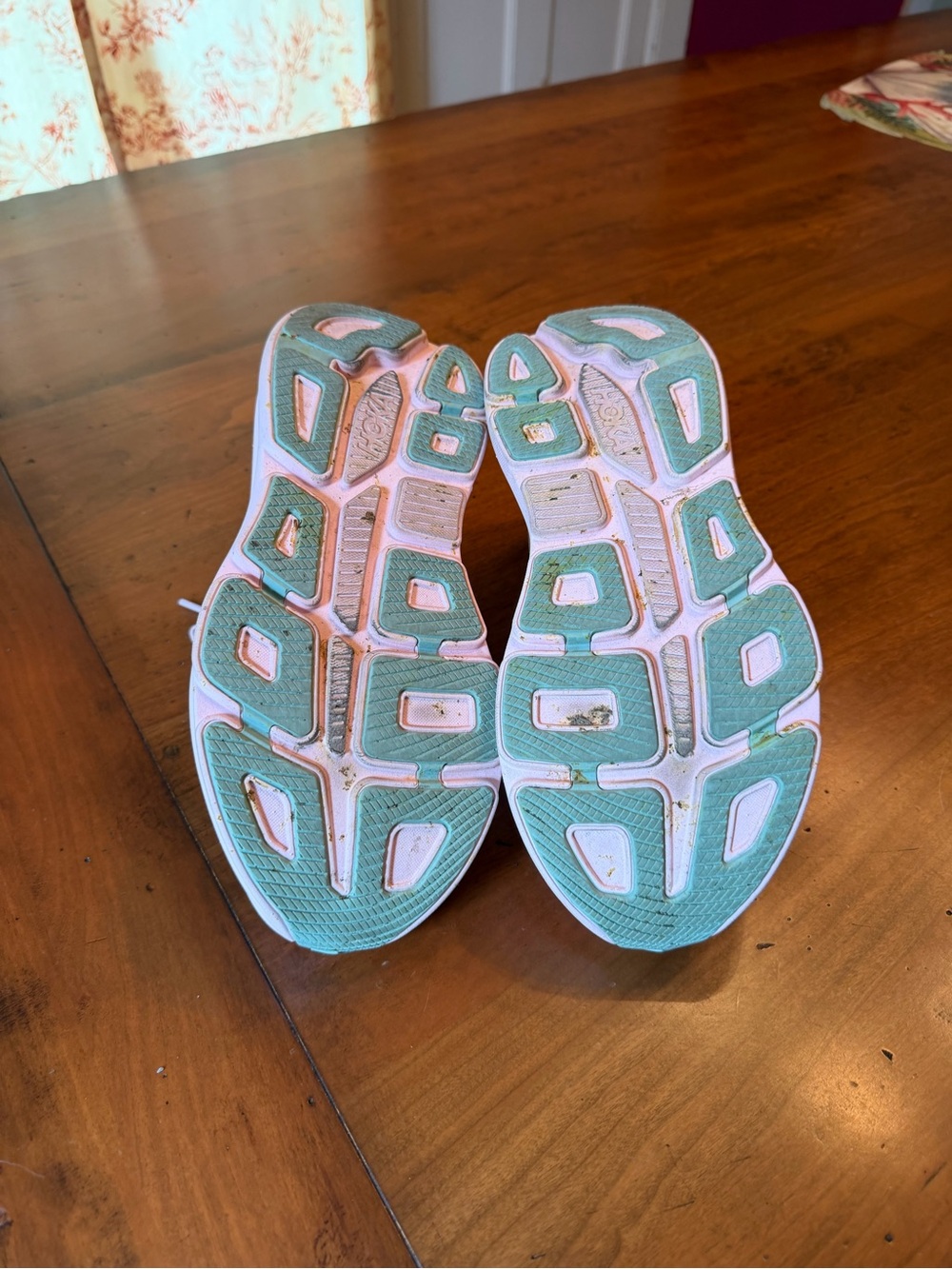 Hoka Bondi 9 EUC Women's Light Pink Running Sneakers - Picture 5 of 6
